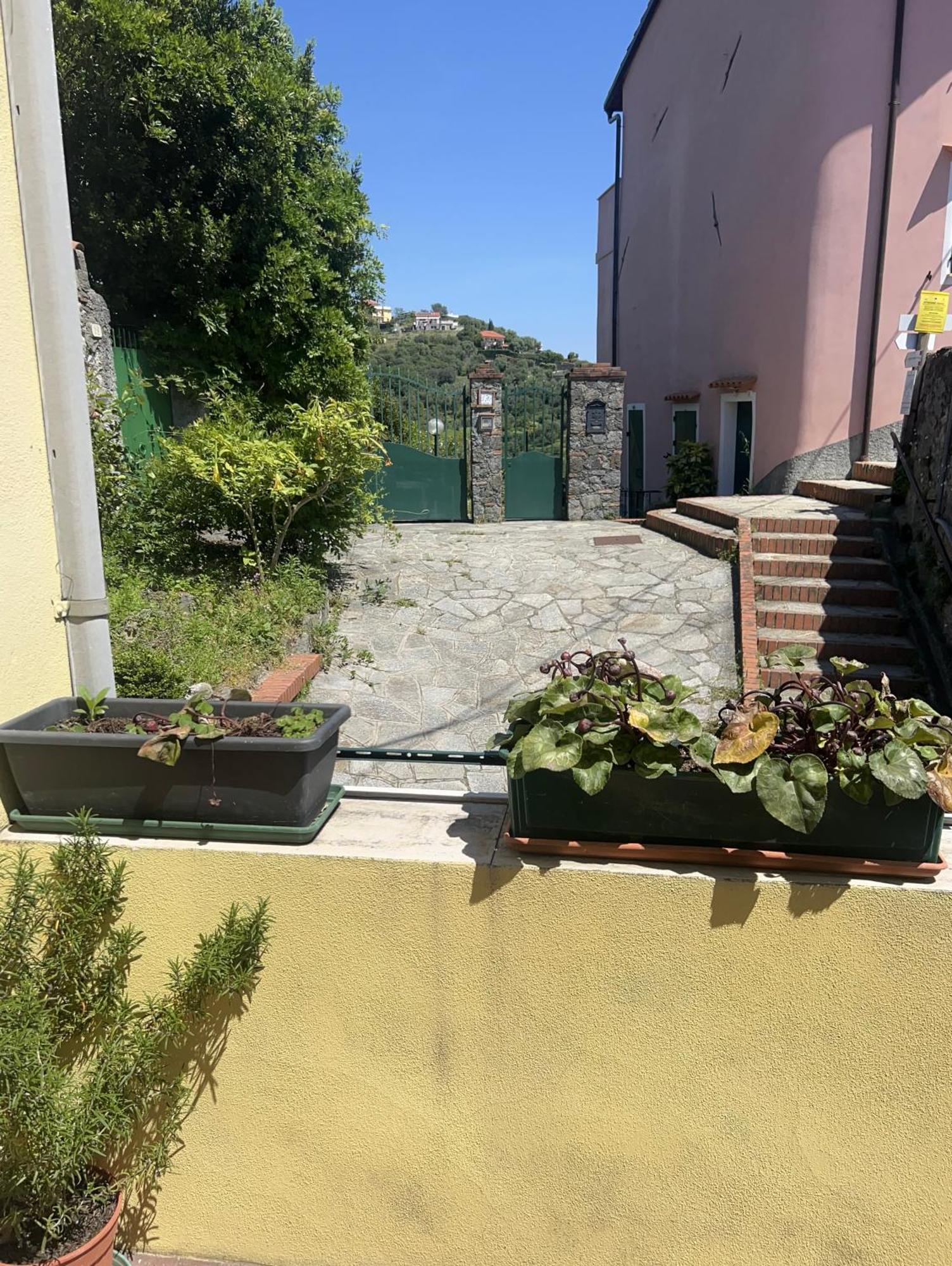 Casa Graziella Bed & Breakfast Celle Ligure Exterior photo